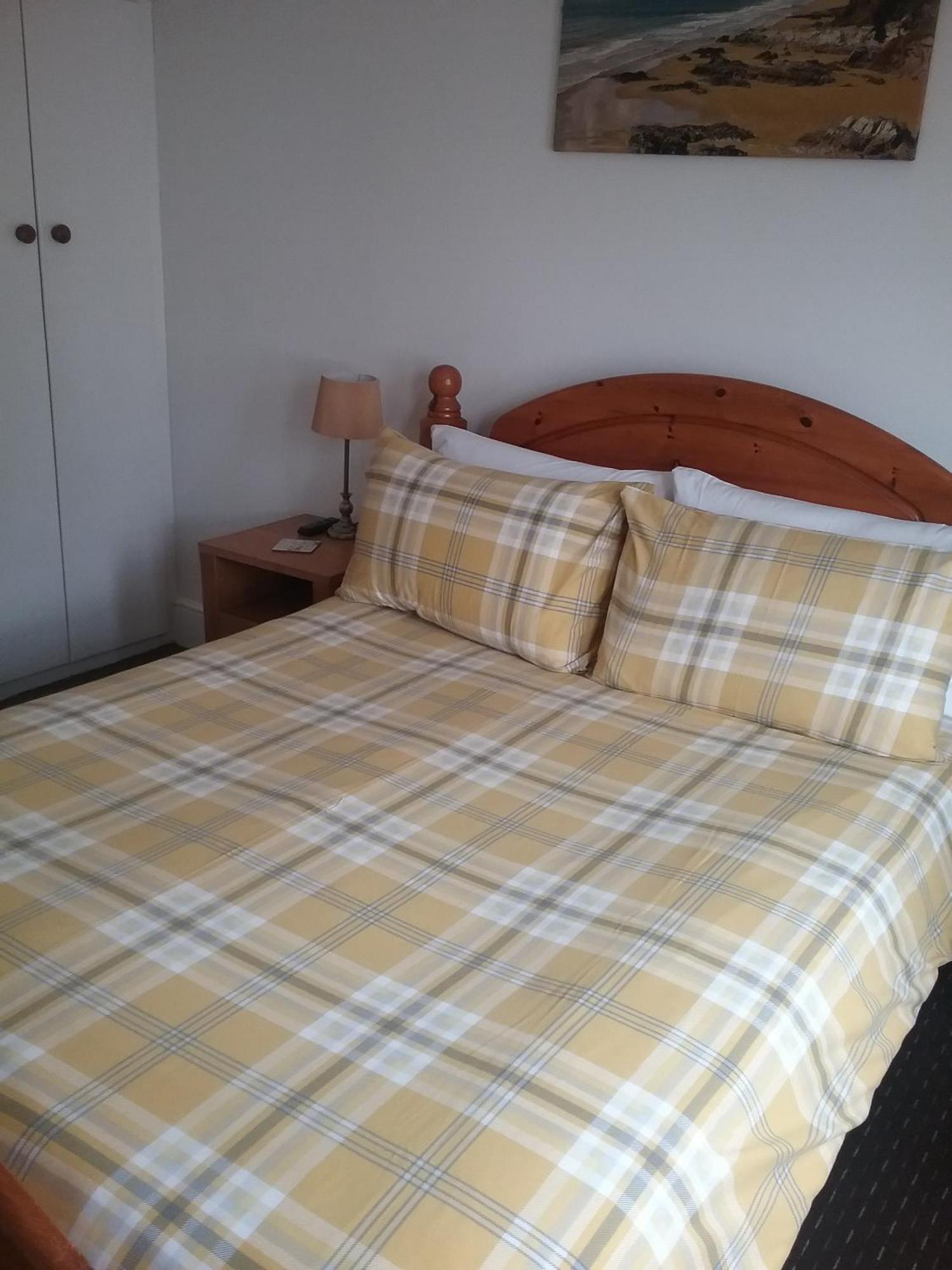 Fairways Guest House New Quay Екстериор снимка